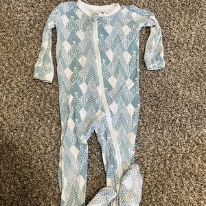 Kickee pants pjs size 18/24 months